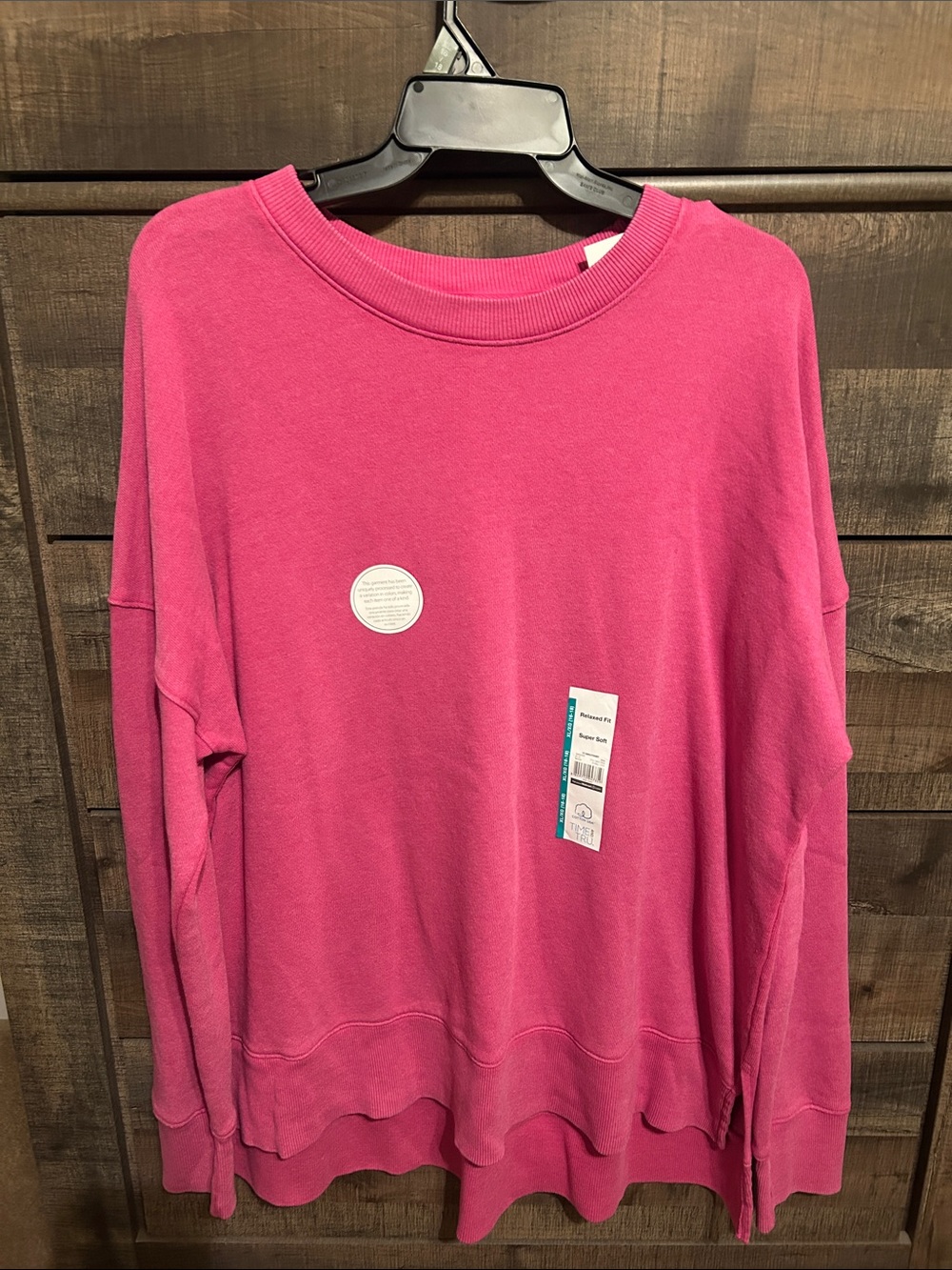 Time and Tru Bright Fuchsia Crewneck Sweater